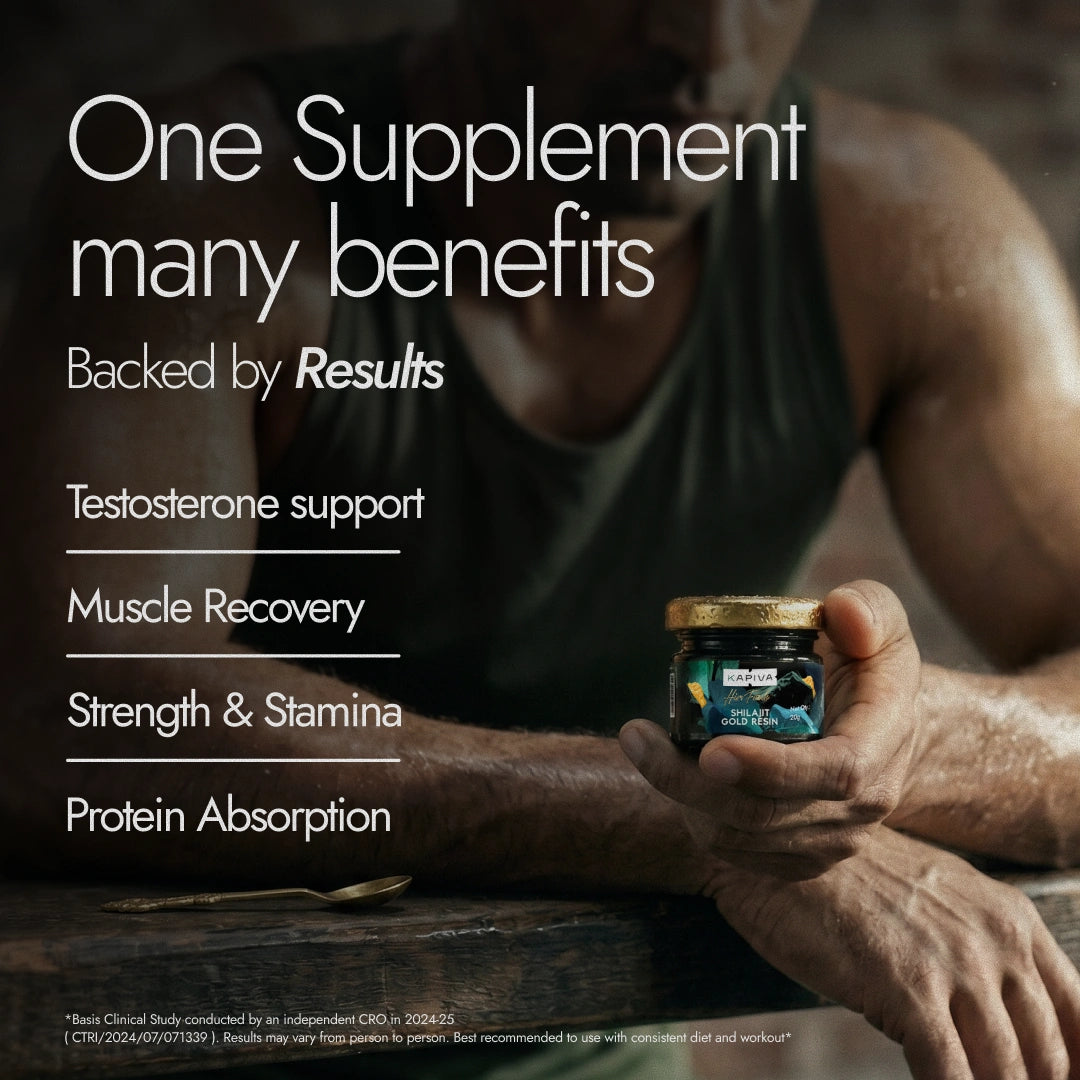 Person holding a supplement jar with text about its benefits on a dark background